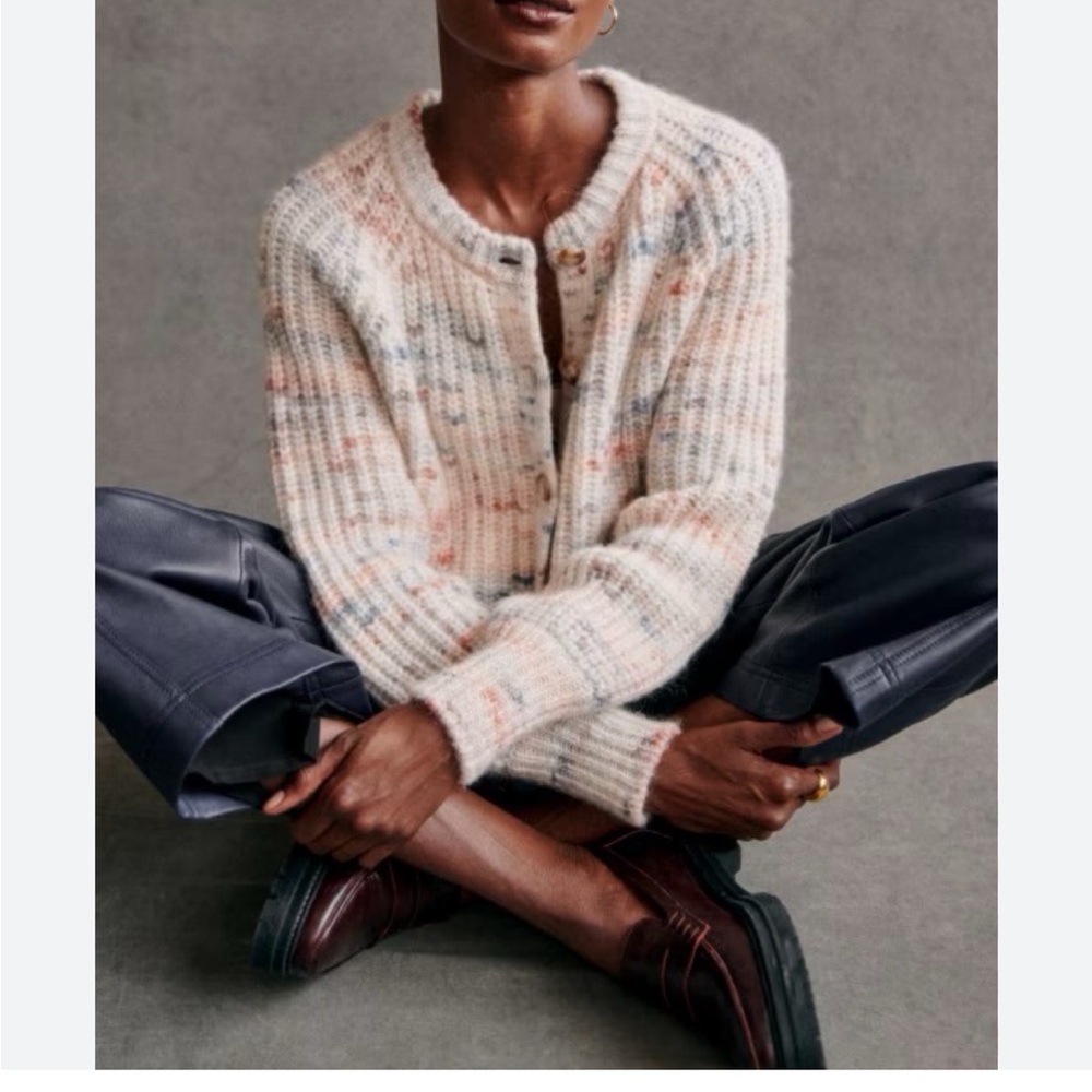 Sézane Pierre cardigan - Picture 2 of 11